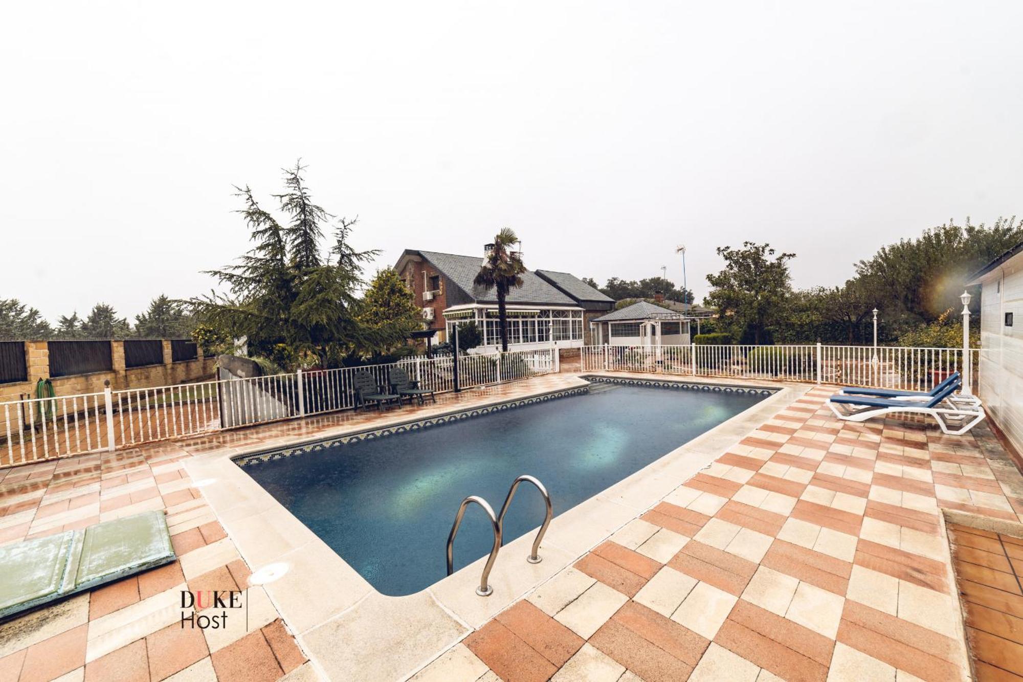 Villa Nuevo Baztán 外观 照片